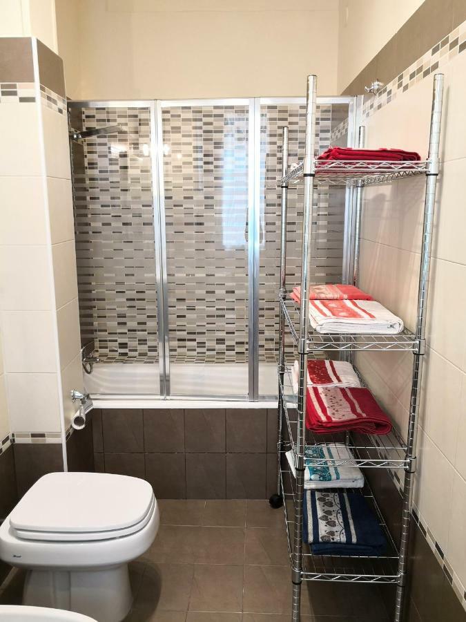 Corso Italia 83 Apartment Taranto Luaran gambar