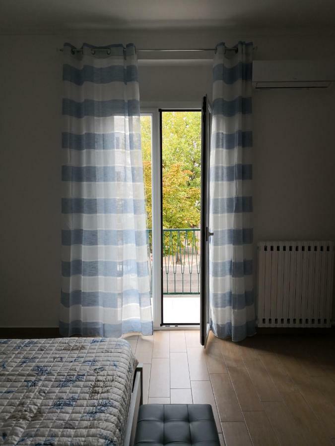 Corso Italia 83 Apartment Taranto Luaran gambar