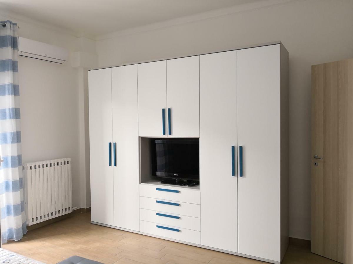 Corso Italia 83 Apartment Taranto Luaran gambar