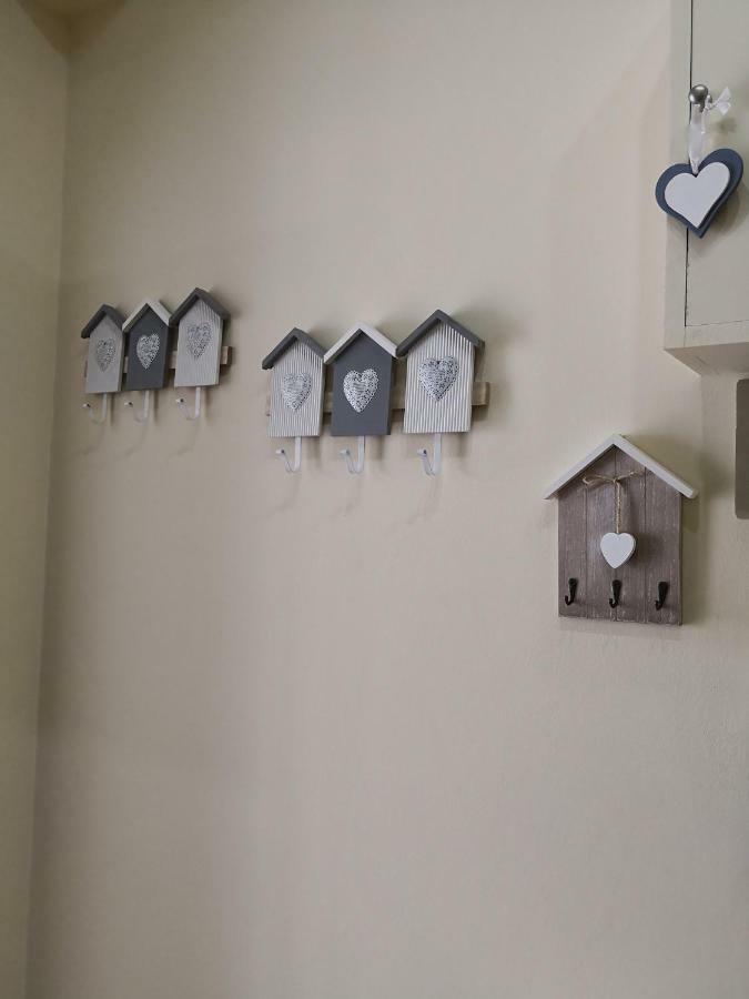 Corso Italia 83 Apartment Taranto Luaran gambar