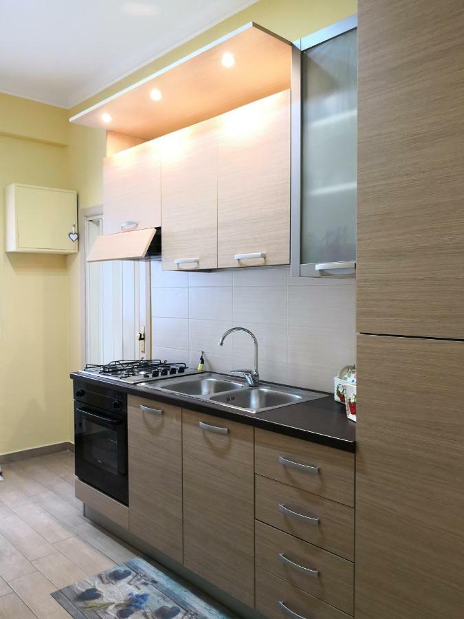 Corso Italia 83 Apartment Taranto Luaran gambar