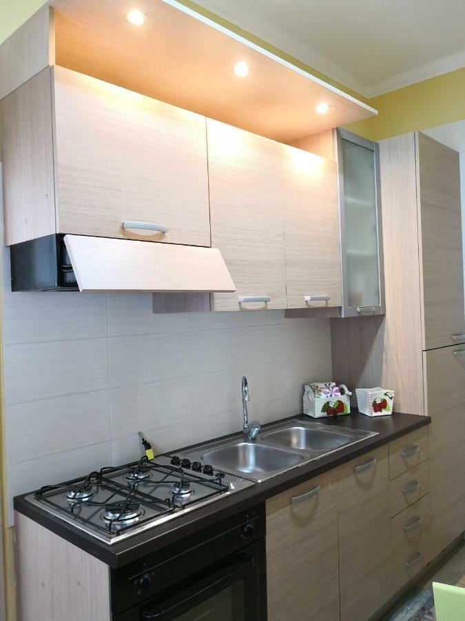 Corso Italia 83 Apartment Taranto Luaran gambar